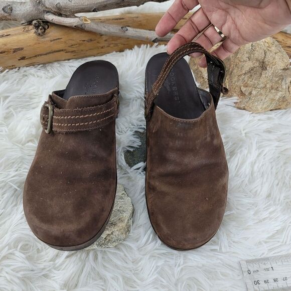 Dockers brown suede adjustable strap clogs - Picture 6 of 11